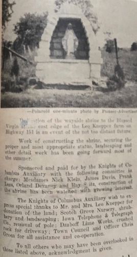 Photograph 33 of 52, 1952 collection