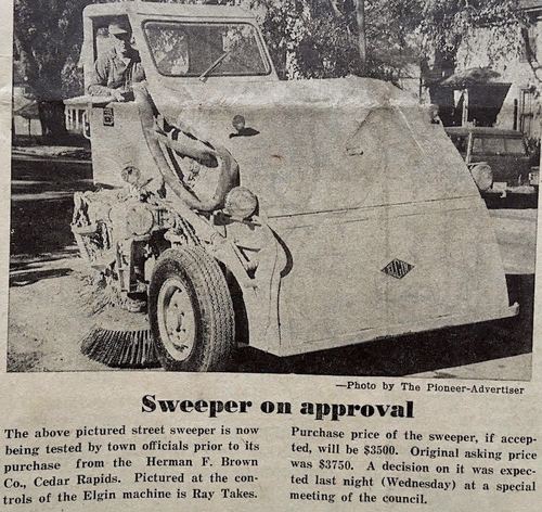 Photograph 67 of 707, 1960 collection