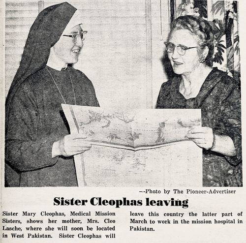 Photograph 102 of 258, 1961 Part 1 collection