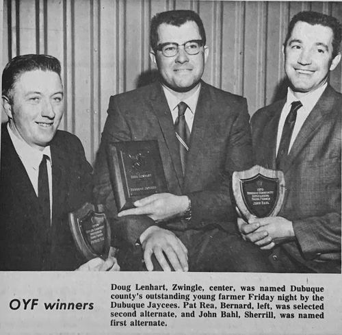 Photograph 33 of 358, 1970 collection