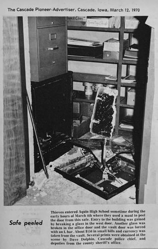 Photograph 88 of 358, 1970 collection