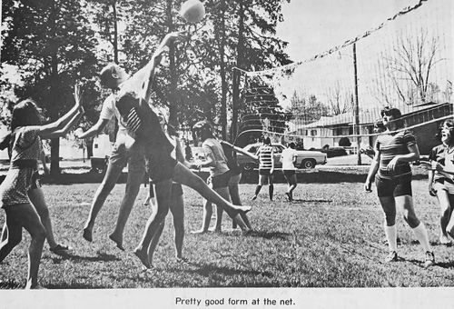 Photograph 70 of 347, 1972 collection
