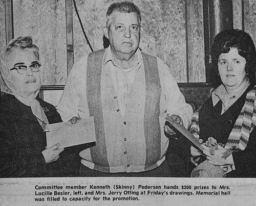 Photograph 212 of 347, 1972 collection