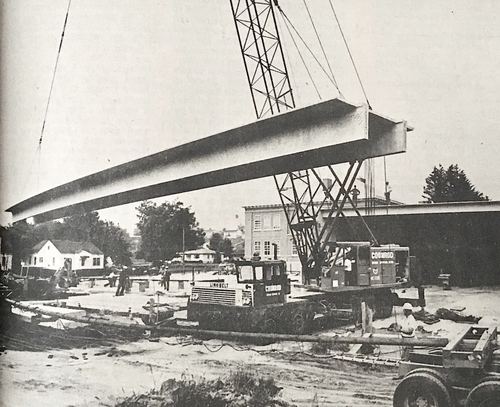 Photograph 137 of 313, 1979 collection