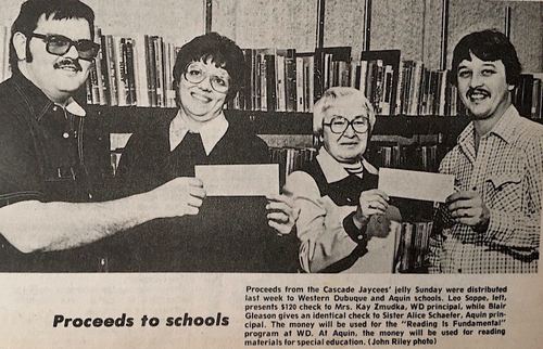 Photograph 104 of 329, 1980 collection