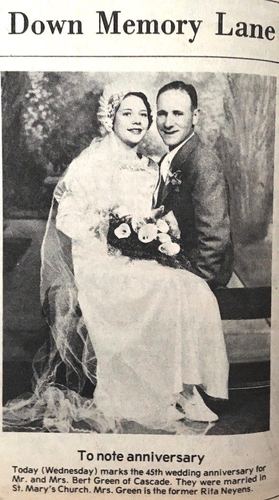 Photograph 130 of 329, 1980 collection