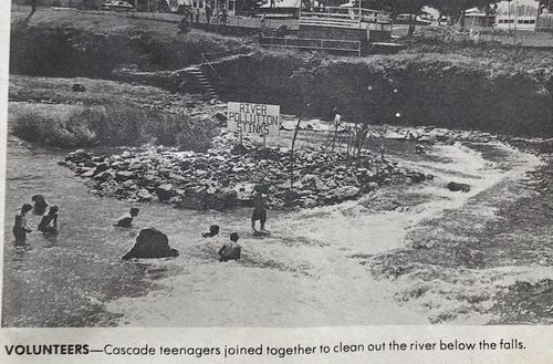 Photograph 234 of 438, 1982 collection