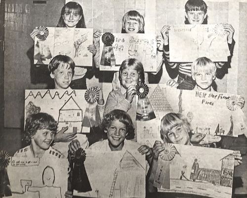 Photograph 365 of 438, 1982 collection