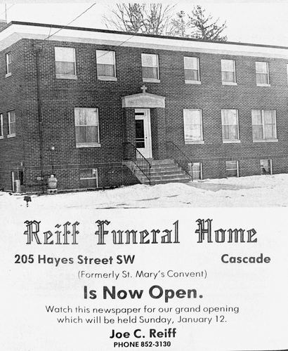 Photograph 16 of 399, 1986 Part 1 collection