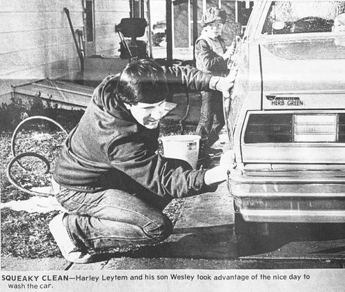 Photograph 342 of 406, 1986 Part 2 collection