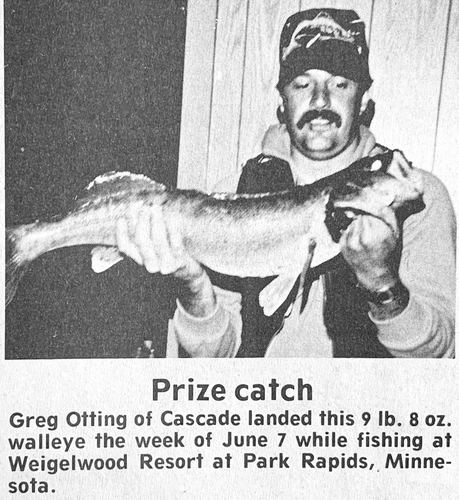 Photograph 402 of 493, 1987 Part 1 collection