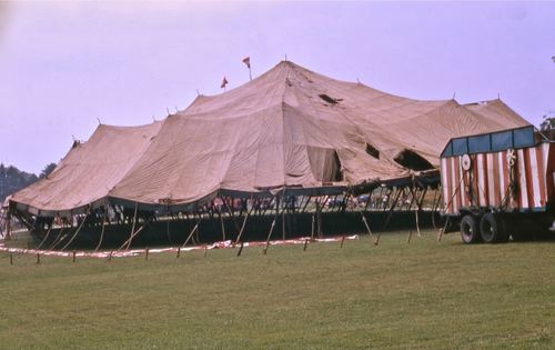 circus 1975010