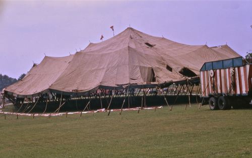 circus 1975010